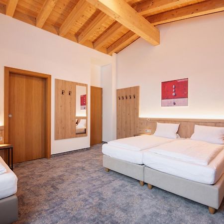 Hotel Alpenland Sankt Anton am Arlberg Exterior photo