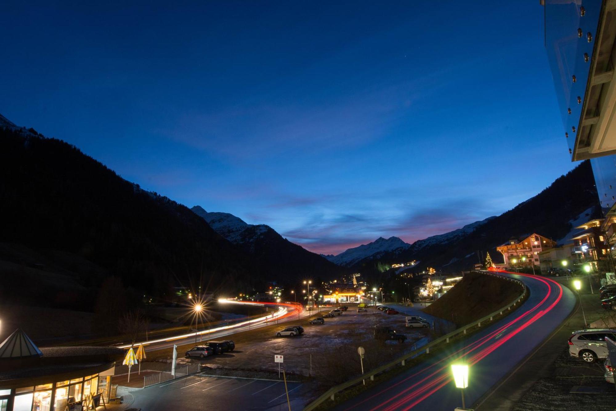 Hotel Alpenland Sankt Anton am Arlberg Exterior photo